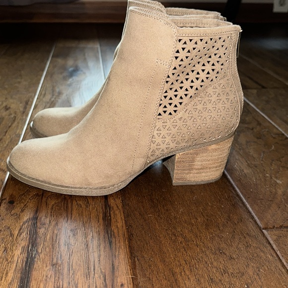 Madden Girl Booties - Picture 3 of 6